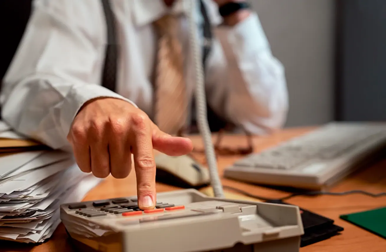 سياسة مكافحة غسل الأموال ومكافحة تمويل الإرها ب